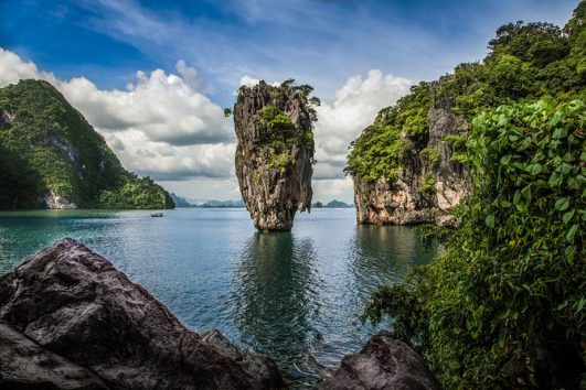 ทัวร์เจมส์บอนด์ เกาะปันหยี พายเรือแคนู อ่าวพังงา